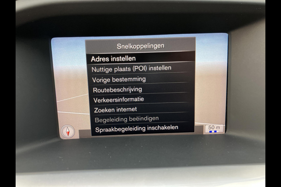 Volvo V60 1.5 T3 R-Design | Trekhaak | Lederen bekleding | NAP