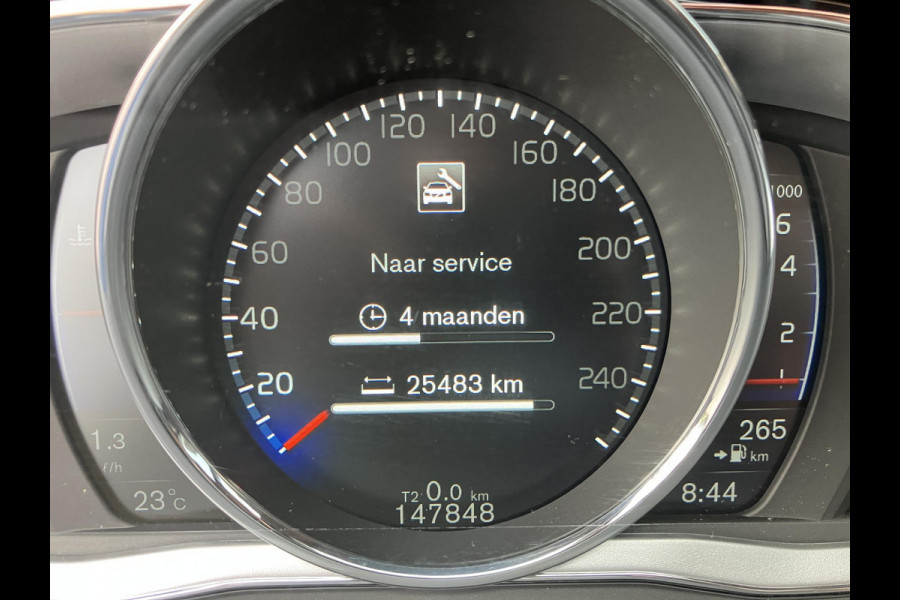 Volvo V60 1.5 T3 R-Design | Trekhaak | Lederen bekleding | NAP