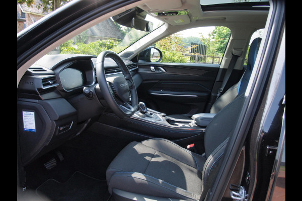 Lynk & Co 01 1.5 | Black Optic | Panoramadak | Camera | Apple Carplay | Cruise Control |