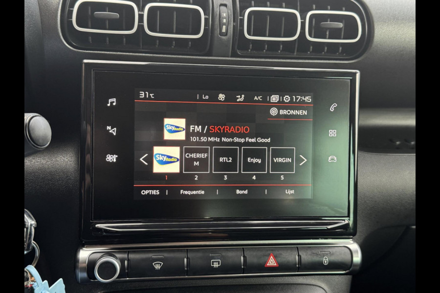 Citroën C3 Aircross 1.2 PureTech Shine - Navigatie / Apple CarPlay I Airco I LED I PDC / Achteruitrij camera I Dealer onderhouden