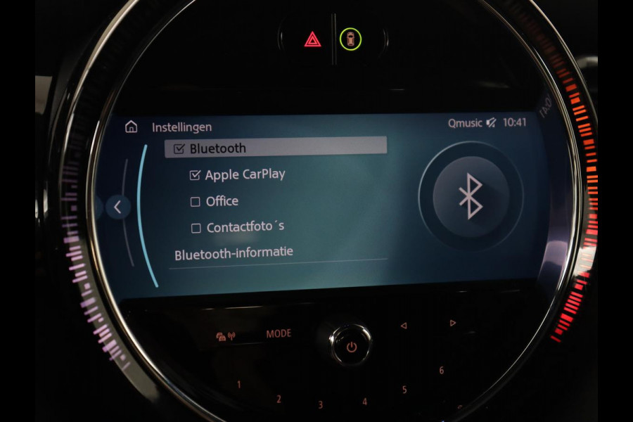 MINI Cooper 1.5 Camden Go Edition | Stoelverwarming | Camera | Carplay | Full LED | Climate control | Sportstoelen | Half leder | Cruise control | Parkeerhulp | Zesty Yellow Metallic