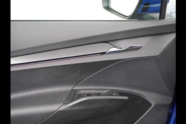 Škoda ENYAQ iV 80 204pk AUT. LEER Camera Adaptive-cruise+Stop/Go Head-Up Display Trekhaak Apple Carplay Android Auto Smartlink Adap.Cruise 21"  Spoorwisselassistent Verkeersborddetectie Sproeiers verwarmd Stoelen v/a verwarmd Grote Accu! Trekhaaksyst elektrisch Wegklapbaar. 1.000KG Trekgewicht! Zeer Compleet €56.000,- nieuw Grootste Actieradius/accu pakket.
