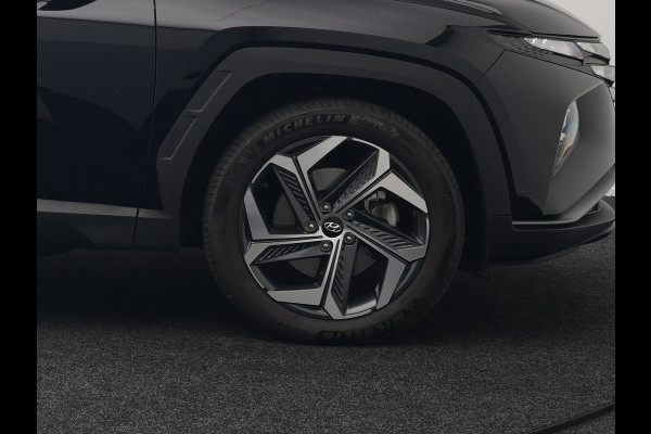 Hyundai Tucson T-GDI Comfort 4WD Plug In Hybrid 266pk Dealer O.H PHEV | Camera | Cruise Control | Apple Carplay | Navigatie | Virtual | DAB | Lane Assist |