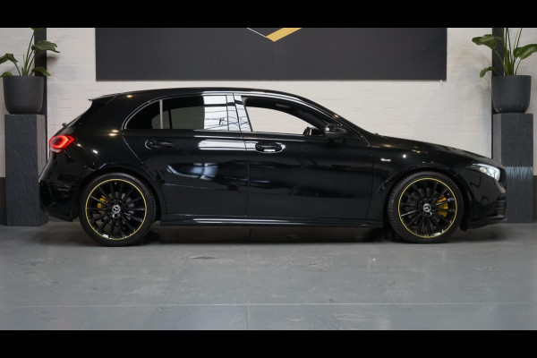 Mercedes-Benz A-Klasse A250 AMG Edition 1 AUTOMAAT-AMBIANCE-BURMESTER-CAMERA-KEYLESS-MBUX-MULTIBEAM-NAVIGATIE
