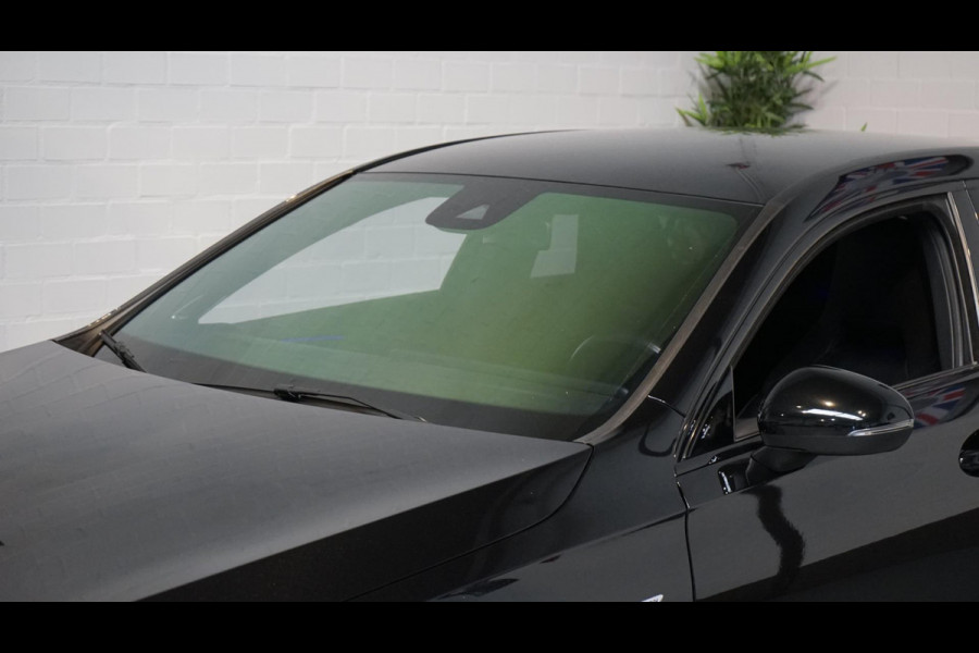 Mercedes-Benz A-Klasse A250 AMG Edition 1 AUTOMAAT-AMBIANCE-BURMESTER-CAMERA-KEYLESS-MBUX-MULTIBEAM-NAVIGATIE