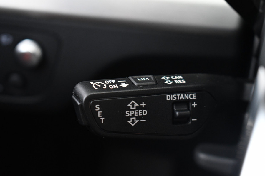 Audi Q5 55 TFSI e S-Edition Pano Luchtv Trekh ACC HUD B&O 21inch