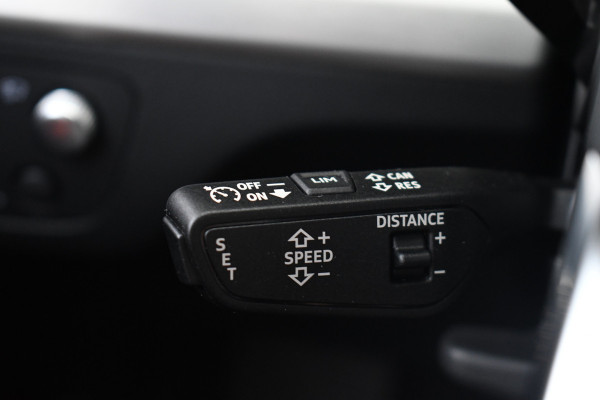 Audi Q5 55 TFSI e S-Edition Pano Luchtv Trekh ACC HUD B&O 21inch