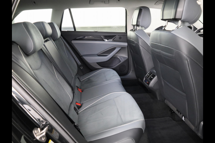 Volkswagen Passat Variant 1.5 eTSI 150PK | Automaat (DSG) | Apple Carplay & Android Auto | Navigatie | Led | Camera |