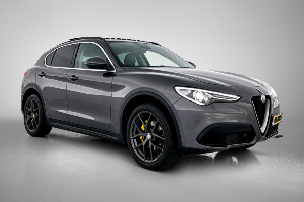 Alfa Romeo Stelvio 2.0 T AWD First Edition(NL-auto, Panorama, Trekhaak, StoelV, Navi, Elektrische Stoelen, Etc)