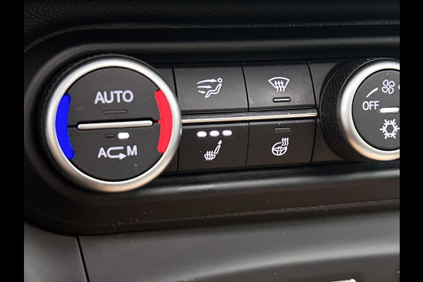 Alfa Romeo Stelvio 2.0 T AWD First Edition(NL-auto, Panorama, Trekhaak, StoelV, Navi, Elektrische Stoelen, Etc)