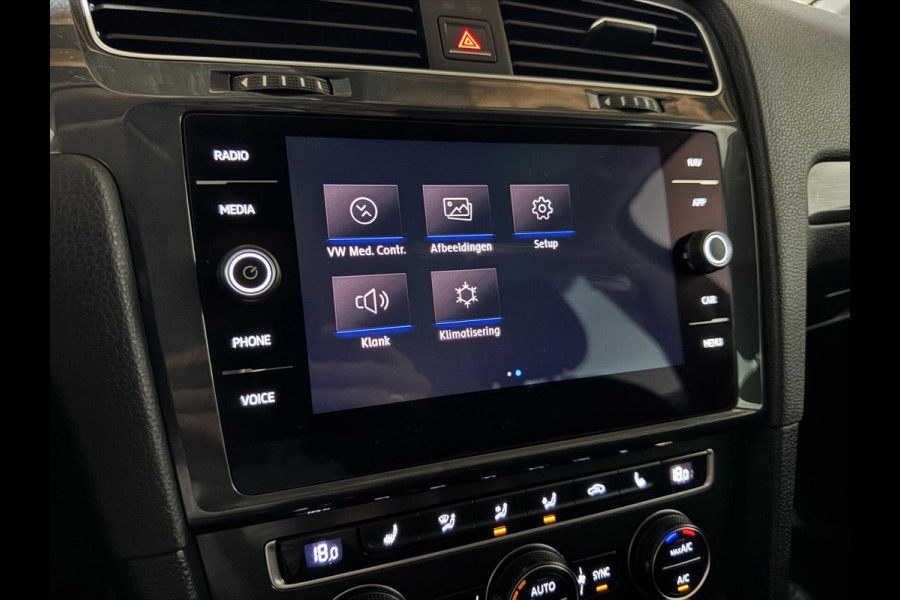 Volkswagen GOLF Variant 1.0 TSI Highline ACC CarPlay Navi Massage NAP