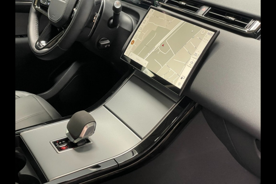 Land Rover Range Rover Velar P400e SE Dynamic 22 inch Pano/schuifdak/Nw model/5j garantie