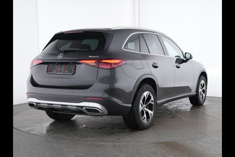 Mercedes-Benz GLC 300 e 4MATIC Plug-In Hybride Avantgarde Advanced Plus | Trekhaak | Rijassistentiepakket plus | Stuur en Stoelverwarming. Inclusief 24 maanden MB Certified garantie voor Europa.