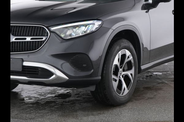 Mercedes-Benz GLC 300 e 4MATIC Plug-In Hybride Avantgarde Advanced Plus | Trekhaak | Rijassistentiepakket plus | Stuur en Stoelverwarming. Inclusief 24 maanden MB Certified garantie voor Europa.