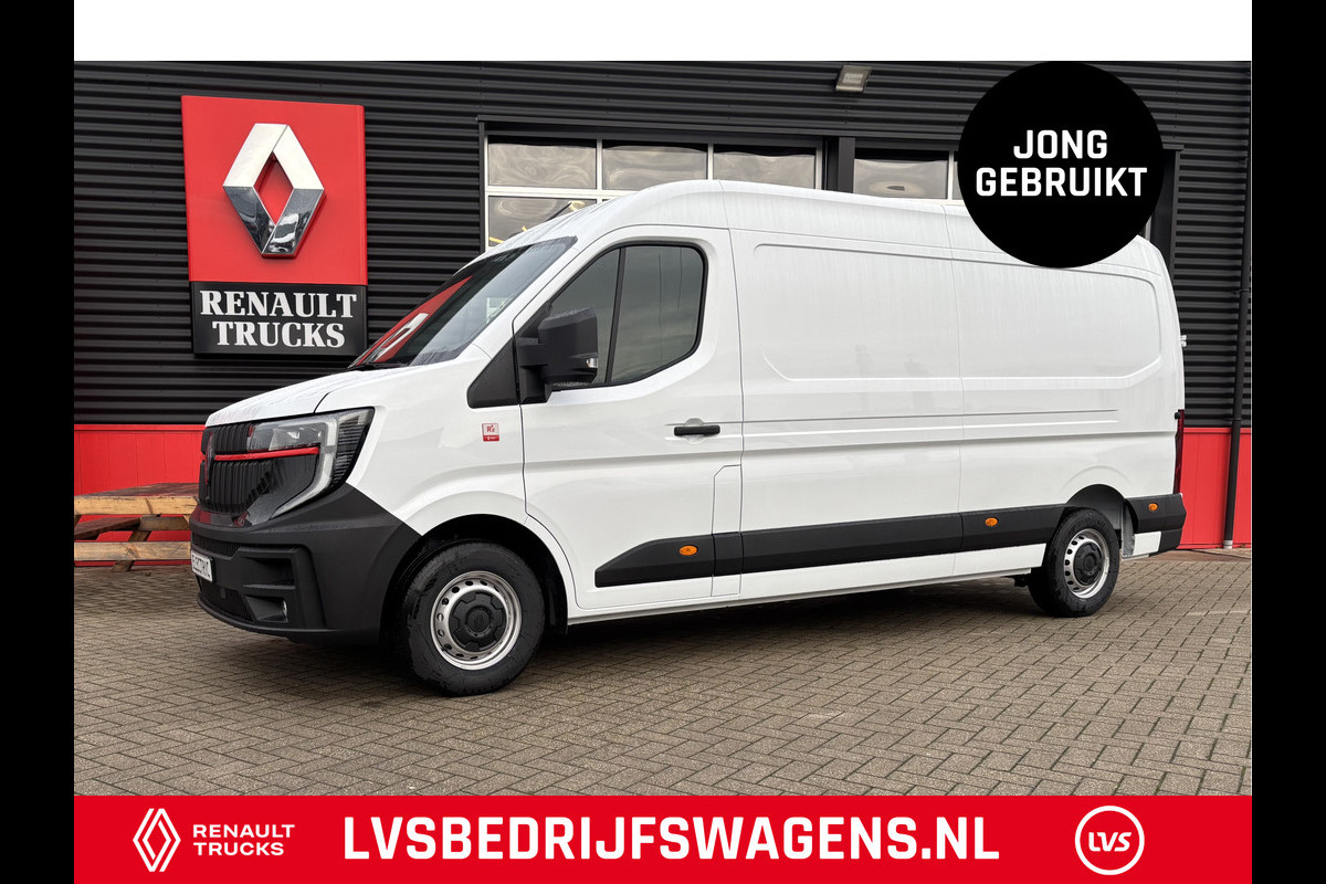 Renault Master E-Tech 87 kWh, 130 kW snelladen, L3H2 Demonstratieauto, Laadruimte betimmering, Side-bars, Camera, Trekhaak, Apple carplay