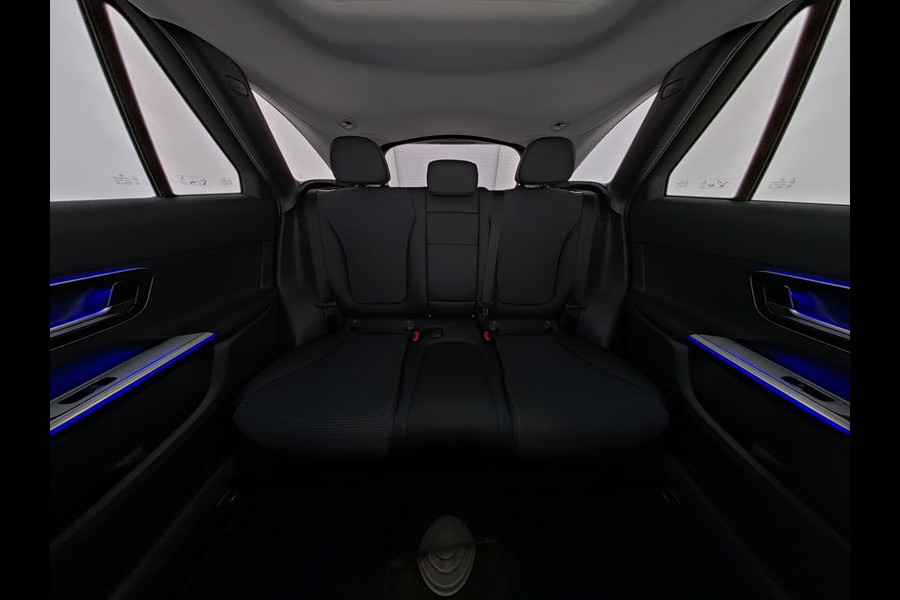 Mercedes-Benz GLC 300 e 4MATIC Plug-In Hybride Avantgarde Advanced Plus | Trekhaak Panorama Schuif-Kanteldak | Memory Pakket Voorstoelen | Stuur en Stoelverwarming. Inclusief 24 maanden MB Certified garantie voor Europa.