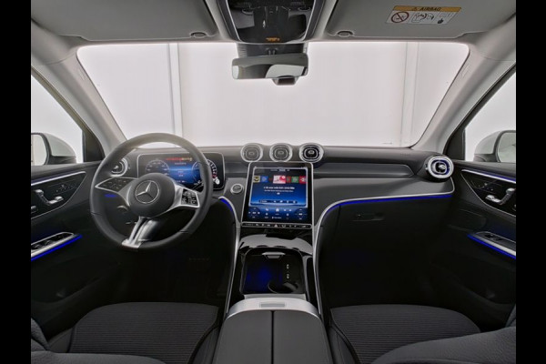 Mercedes-Benz GLC 300 e 4MATIC Plug-In Hybride Avantgarde Advanced Plus | Trekhaak Panorama Schuif-Kanteldak | Memory Pakket Voorstoelen | Stuur en Stoelverwarming. Inclusief 24 maanden MB Certified garantie voor Europa.