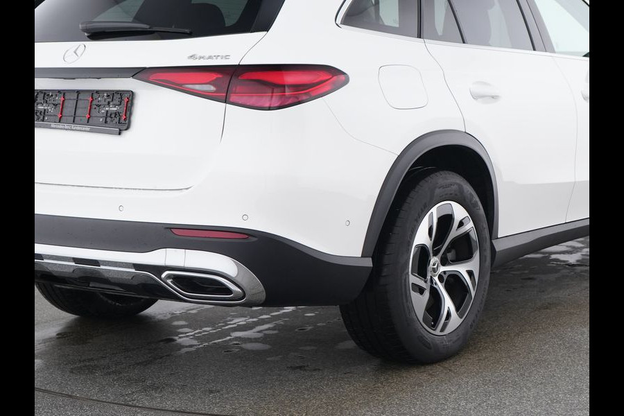 Mercedes-Benz GLC 300 e 4MATIC Plug-In Hybride Avantgarde Advanced Plus | Trekhaak Panorama Schuif-Kanteldak | Memory Pakket Voorstoelen | Stuur en Stoelverwarming. Inclusief 24 maanden MB Certified garantie voor Europa.