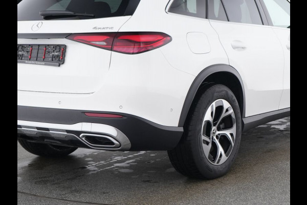Mercedes-Benz GLC 300 e 4MATIC Plug-In Hybride Avantgarde Advanced Plus | Trekhaak Panorama Schuif-Kanteldak | Memory Pakket Voorstoelen | Stuur en Stoelverwarming. Inclusief 24 maanden MB Certified garantie voor Europa.