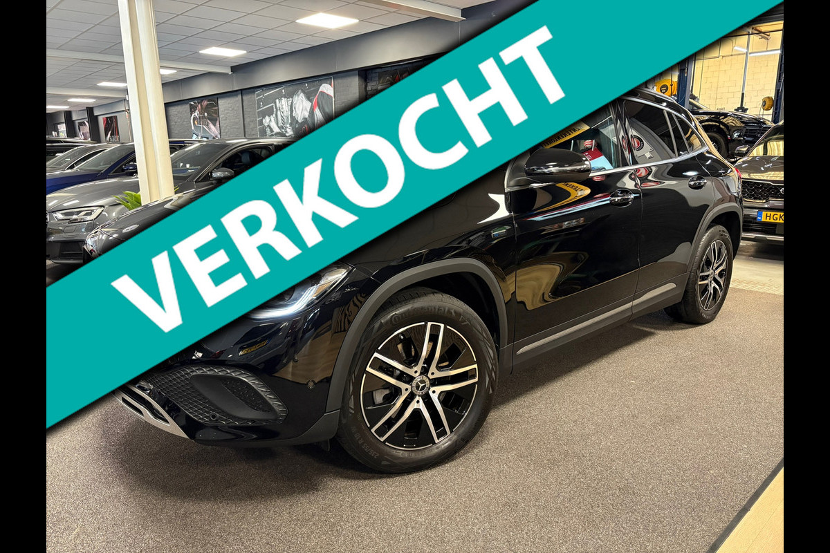 Mercedes-Benz GLA 250 e Progressive led verlichting / sfeer verlichting / camera /