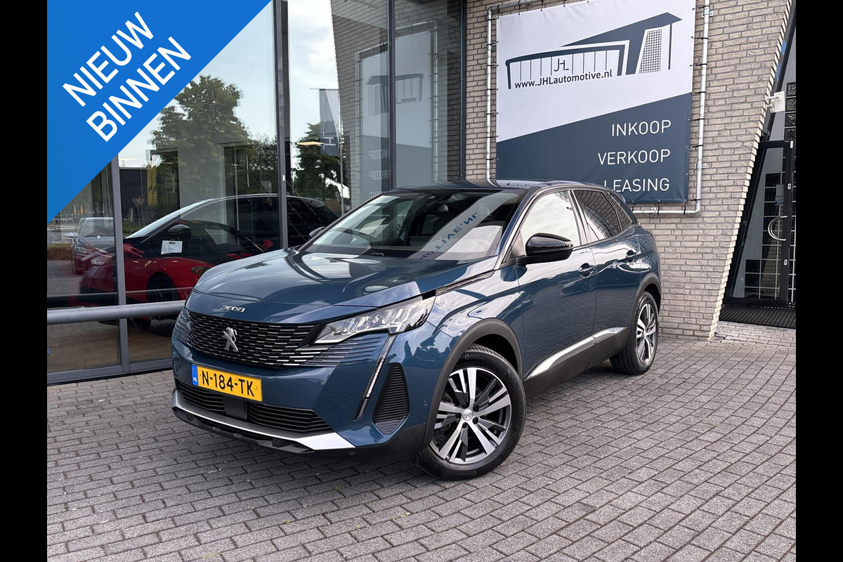 Peugeot 3008 1.2 PureTech Allure Pack*ECC*HAAK*NAVI*CAM*CARPLAY Peugeot 3008 1.2 PureTech Allure Pack*ECC*HAAK*NAVI*CAM*CARPLAY