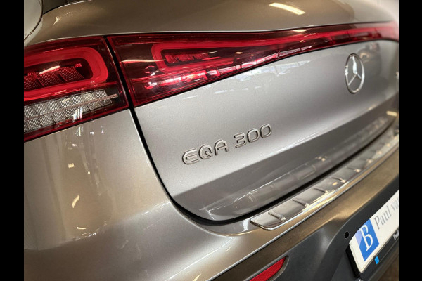 Mercedes-Benz EQA 300 4 Matic Progressive 67 kWh-5 JAAR GARANTIE-SOH 98%-DODEHOEK-CAMERA-COMPLEET