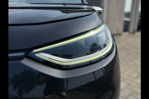 Volkswagen ID.3 First Plus 58 kWh AFNEEMBARE TREKHAAK / CAMERA / CARPLAY / CRUISE CONTROL / STOELVERWARMING / ECC / NAVIGATIE
