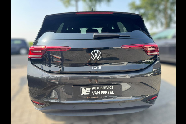 Volkswagen ID.3 First Plus 58 kWh AFNEEMBARE TREKHAAK / CAMERA / CARPLAY / CRUISE CONTROL / STOELVERWARMING / ECC / NAVIGATIE