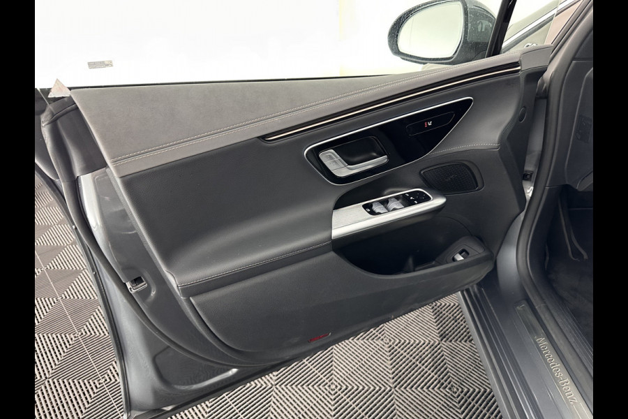Mercedes-Benz EQE 300 Business Line 89 kWh [ 3-Fase ] (INCL-BTW) *HEATPUMP | PANO | LUXURY-LEATHER | FULL-LED | ADAPTIVE-CRUISE | DIGI-COCKPIT | MBUX-NAVI | HEATED-COMFORTSEATS | KEYLESS | SHIFT-PADDLES | ECC | PDC |  19"ALU*