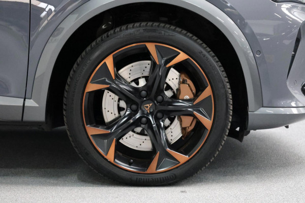 CUPRA Formentor 2.0 TSI 4DRIVE 310+PK BREMBO/LED/VIRTUAL/SFEER/BEATS/PANO/HALF LEDER+S.VERWARMING/19"/CAM/ACC/ECC/12 MDN GARANTIE!