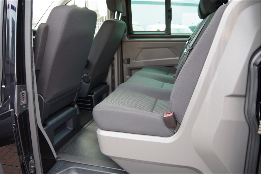 Volkswagen Transporter 2.0 TDI L2 150PK AUT. DC-5P, LED, 2X SCHUIFDEUR, TREKHAAK, NAVI, CRUISE, LEDER STUUR, PARKEERSENSOREN, MISTLAMPEN, DUBBELE CABIN