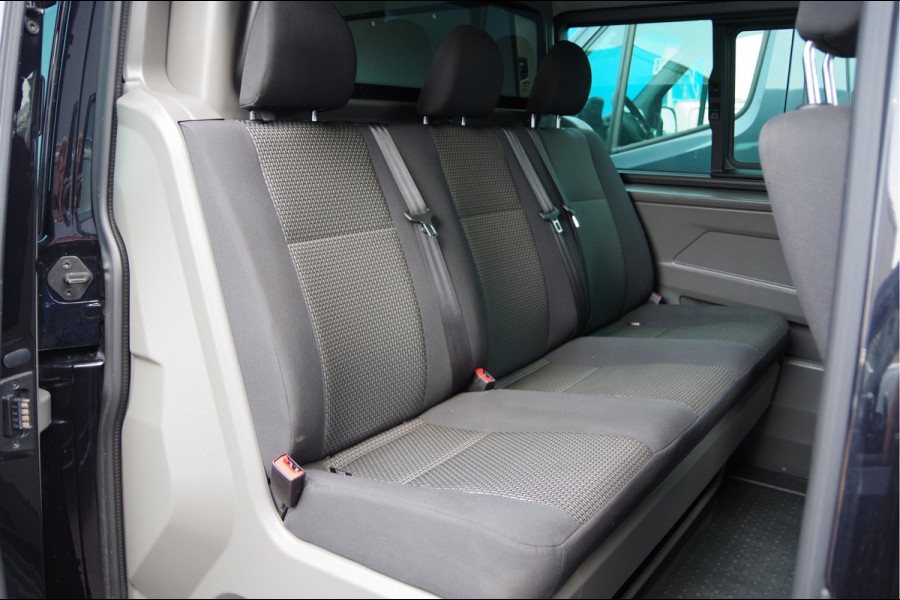 Volkswagen Transporter 2.0 TDI L2 150PK AUT. DC-5P, LED, 2X SCHUIFDEUR, TREKHAAK, NAVI, CRUISE, LEDER STUUR, PARKEERSENSOREN, MISTLAMPEN, DUBBELE CABIN