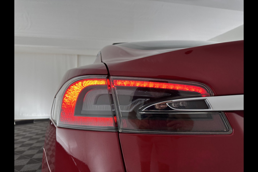 Tesla Model S 100D AWD [ 3-Fase ] Aut. *PANO | LUXURY-LEATHER | AUTO-PILOT | ADAPTIVE-CRUISE | FULL-LED | NAVI-FULLMAP | AIR-SUSPENSION | KEYLESS | TOP-VIEW | CARPLAY | MEMORY-PACK | HEATED-SPORTSEATS | DIGI-COCKPIT | 21"ALU*