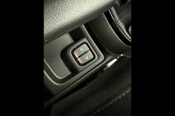 Opel KARL 1.0 Rocks Online Edition |ZEER WEINIG KM | Winterpakket; stoel en stuurverwarming |