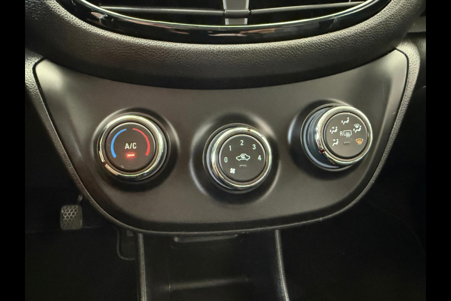 Opel KARL 1.0 Rocks Online Edition |ZEER WEINIG KM | Winterpakket; stoel en stuurverwarming |