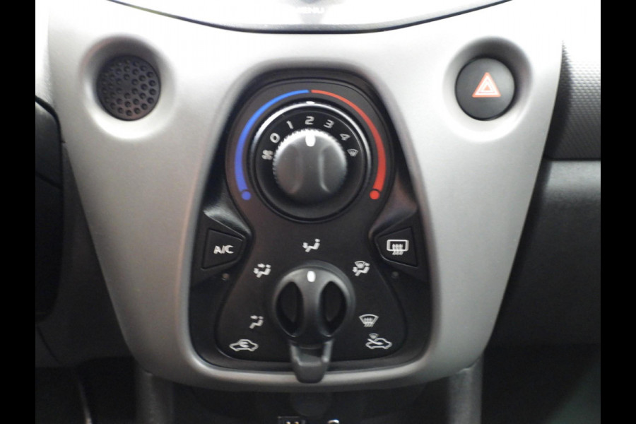 Peugeot 108 1.0 e-VTi Active Premium AIRCO/BLUETOOTH!