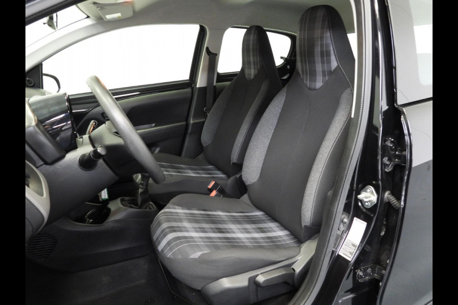 Peugeot 108 1.0 e-VTi Active Premium AIRCO/BLUETOOTH!