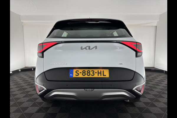 Kia Sportage 1.6 T-GDi Hybrid HEV DynamicLine (INCL-BTW) Aut.*FULL-LED | ADAPTIVE-CRUISE | WIDE-SCREEN-DIGI-COCKPIT | NAVI-FULLMAP | DAB | COMFORT-SEATS | ECC | SHIFT-PADDLES | CAMERA | PDC | PRIVACY-GLASS | CARPLAY | 17''ALU*