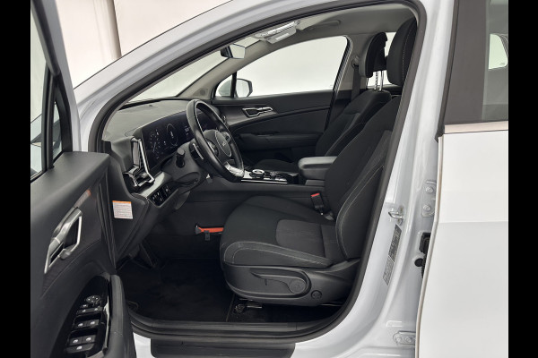 Kia Sportage 1.6 T-GDi Hybrid HEV DynamicLine (INCL-BTW) Aut.*FULL-LED | ADAPTIVE-CRUISE | WIDE-SCREEN-DIGI-COCKPIT | NAVI-FULLMAP | DAB | COMFORT-SEATS | ECC | SHIFT-PADDLES | CAMERA | PDC | PRIVACY-GLASS | CARPLAY | 17''ALU*