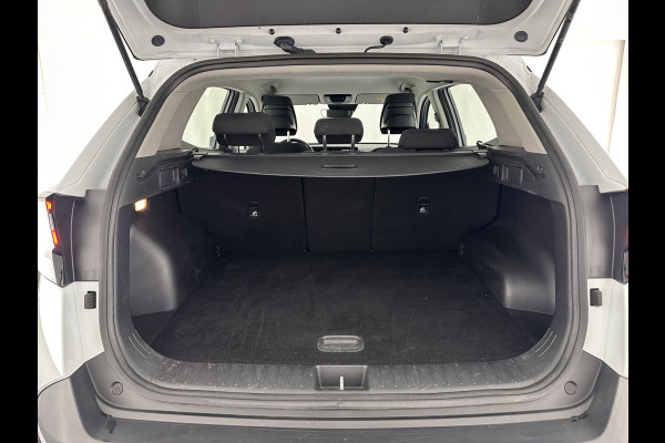 Kia Sportage 1.6 T-GDi Hybrid HEV DynamicLine (INCL-BTW) Aut.*FULL-LED | ADAPTIVE-CRUISE | WIDE-SCREEN-DIGI-COCKPIT | NAVI-FULLMAP | DAB | COMFORT-SEATS | ECC | SHIFT-PADDLES | CAMERA | PDC | PRIVACY-GLASS | CARPLAY | 17''ALU*