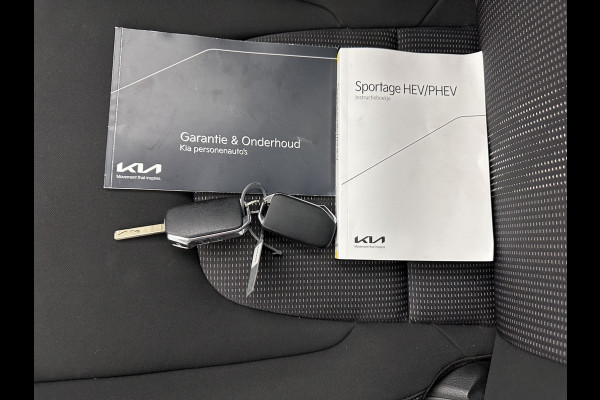 Kia Sportage 1.6 T-GDi Hybrid HEV DynamicLine (INCL-BTW) Aut.*FULL-LED | ADAPTIVE-CRUISE | WIDE-SCREEN-DIGI-COCKPIT | NAVI-FULLMAP | DAB | COMFORT-SEATS | ECC | SHIFT-PADDLES | CAMERA | PDC | PRIVACY-GLASS | CARPLAY | 17''ALU*