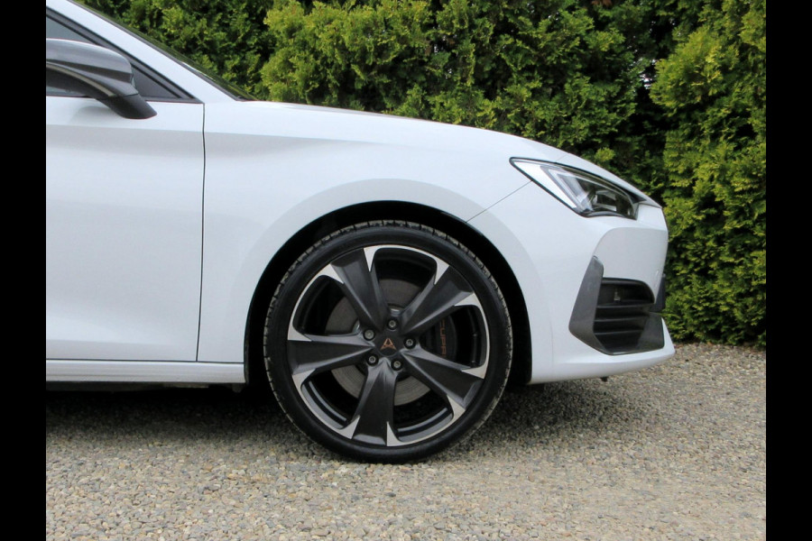 CUPRA Leon 1.4 e-Hybrid VZ Business*Virt. cockpit*Sfeer*19 inch*