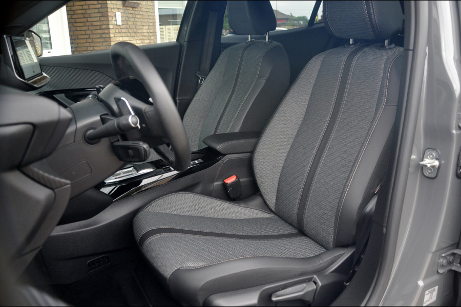 Peugeot 2008 1.2 Hybrid 136 Allure | Automaat | 360 Gr Camera | Zeer nette staat!