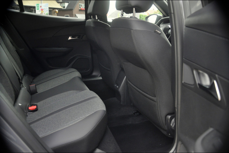 Peugeot 2008 1.2 Hybrid 136 Allure | Automaat | 360 Gr Camera | Zeer nette staat!