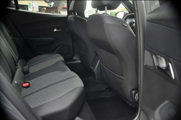 Peugeot 2008 1.2 Hybrid 136 Allure | Automaat | 360 Gr Camera | Zeer nette staat!