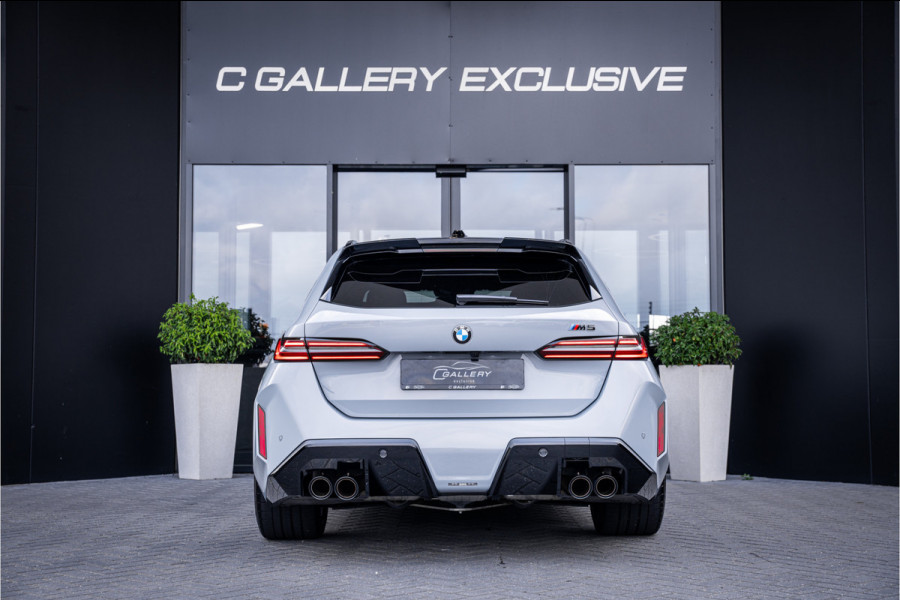 BMW 5 Serie Touring M5 - Panorama | B&W Audio | Carbonpakket