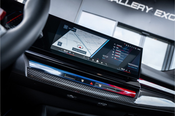 BMW 5 Serie Touring M5 - Panorama | B&W Audio | Carbonpakket