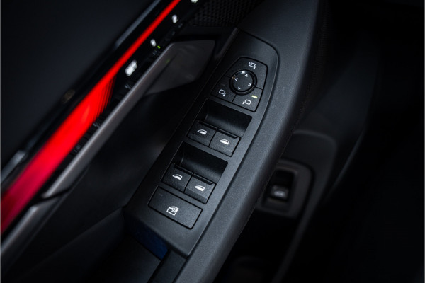 BMW 5 Serie Touring M5 - Panorama | B&W Audio | Carbonpakket