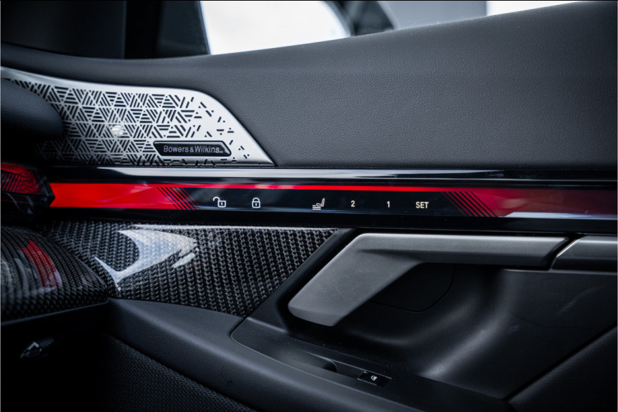 BMW 5 Serie Touring M5 - Panorama | B&W Audio | Carbonpakket