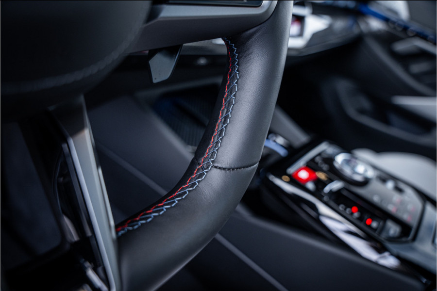BMW 5 Serie Touring M5 - Panorama | B&W Audio | Carbonpakket